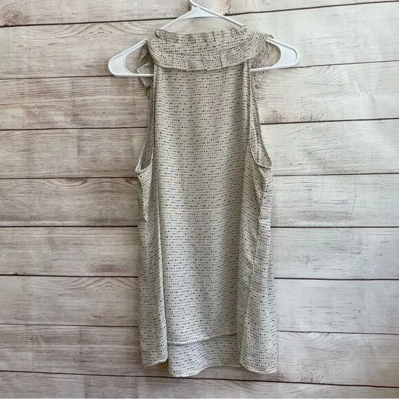 CABI SLEEVELESS‎ TOP WITH RUFFLE - Picture 6 of 6